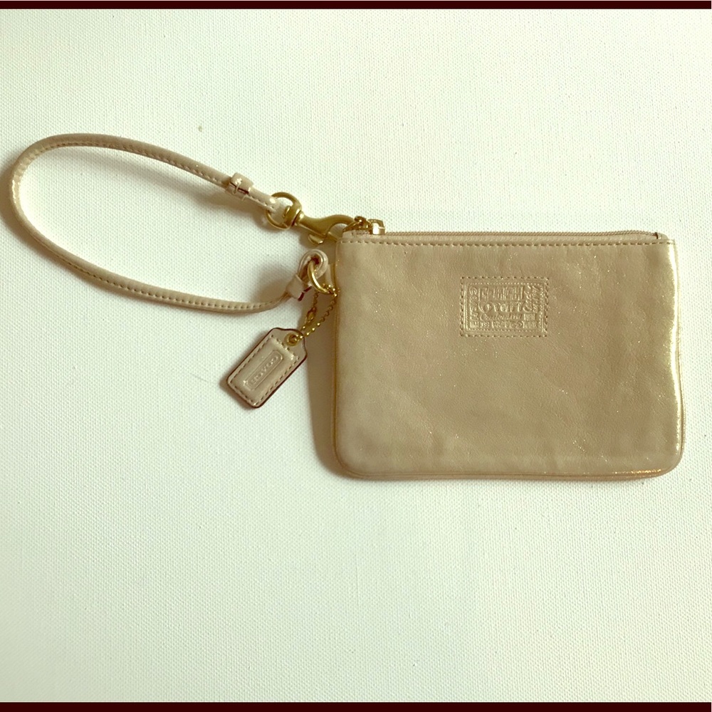 NWOT Coach Gold Wristlet